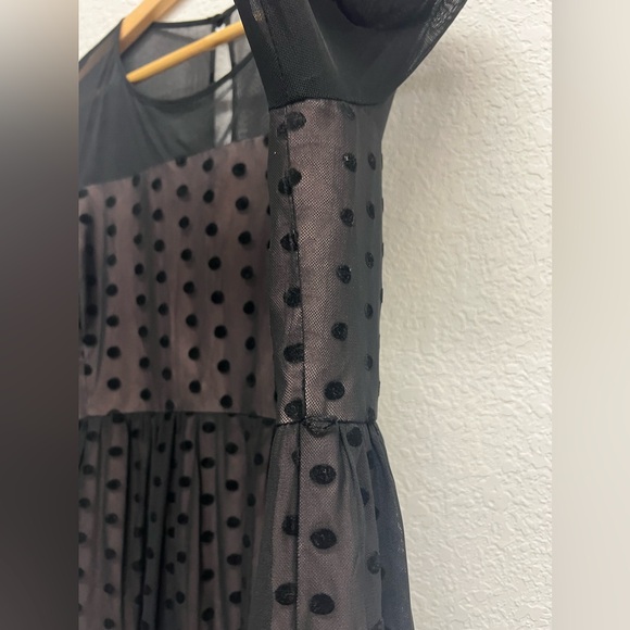 Motherhood Maternity Black Velvet Pilka Dot Sheer Sleeve Cocktail Dress L - Picture 5 of 9